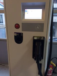 Borne du Garage Suffren, Paris 15.