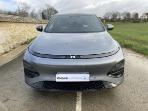 voiture electrique xpeng g6 3