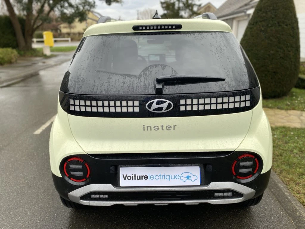 voiture electrique hyundai inster 7