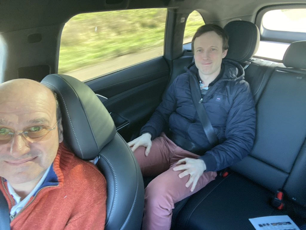 voiture electrique xpeng g9