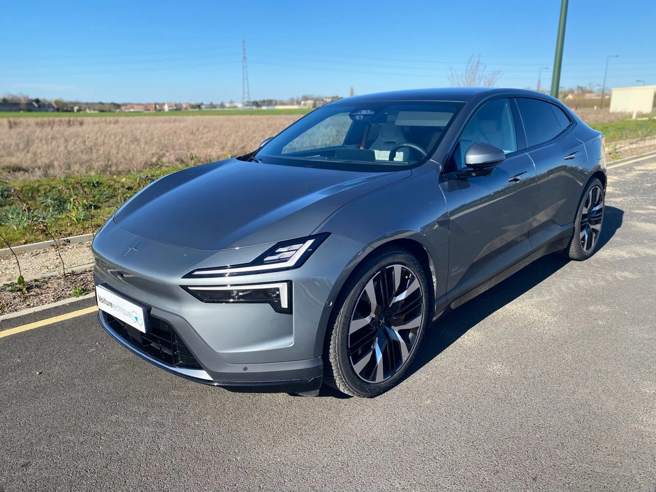 voiture electrique polestar 4 13